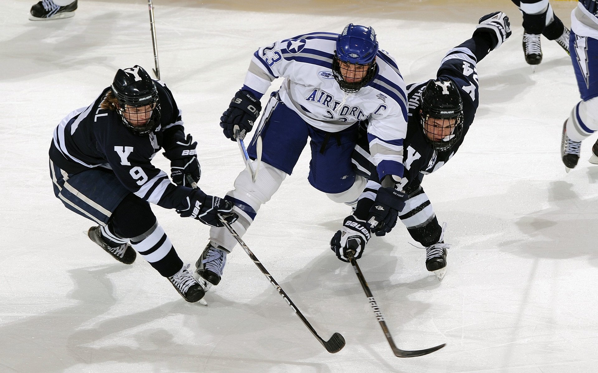 卡特的完美传球，助力全黑队形成强大的进攻火力，卡特运球能力